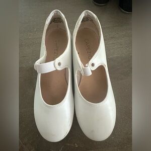 Capezio white tap shoes size 13